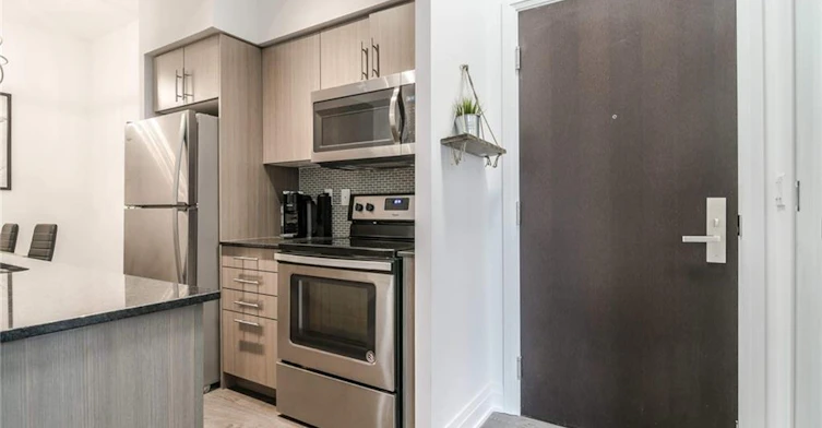 104-55 Speers Road, Oakville, ON, L6K 0H9 - 6