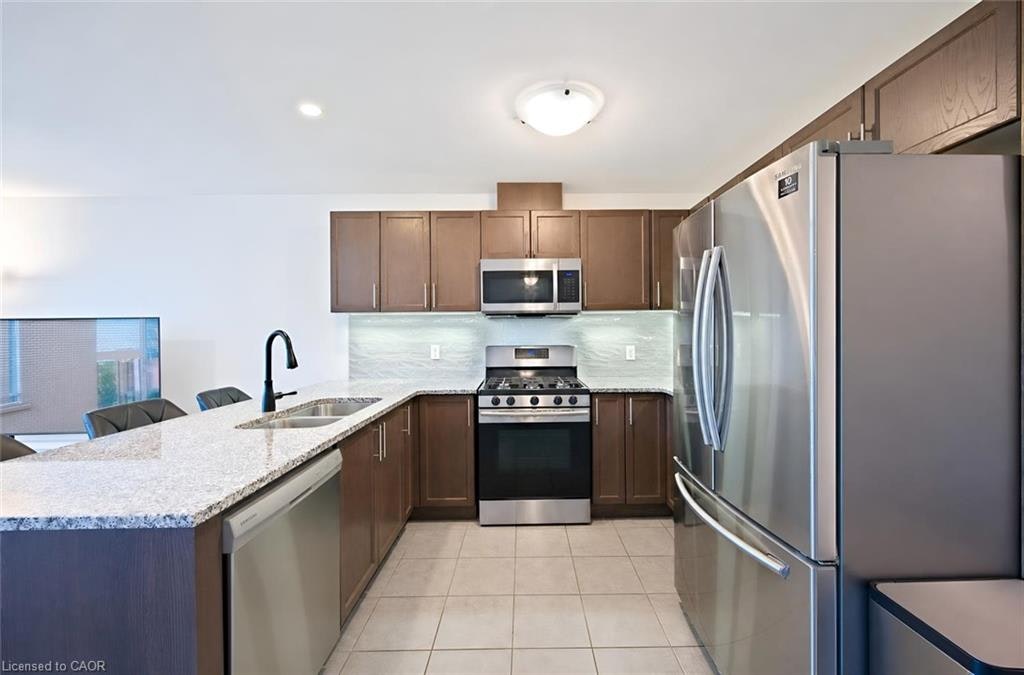 35-135 Hardcastle Drive, Cambridge, ON, N1S 0B6 - 12