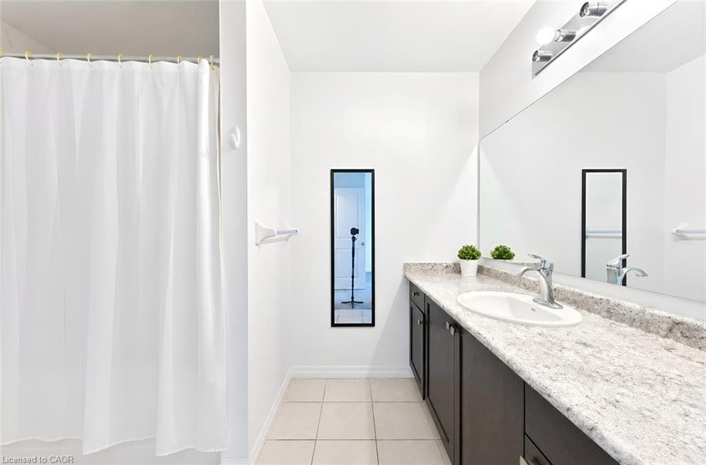 35-135 Hardcastle Drive, Cambridge, ON, N1S 0B6 - 23