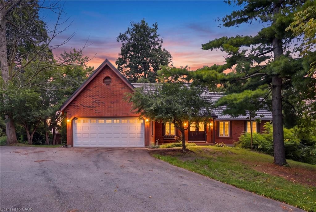 2210 1 Sideroad, Burlington, ON, L7P 0S7