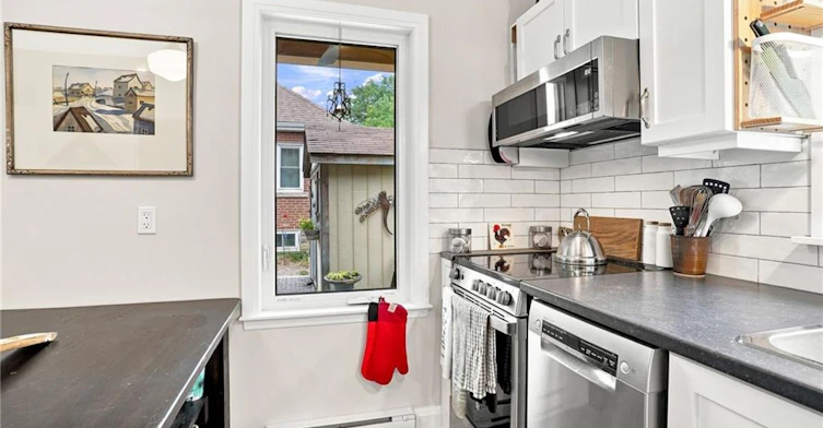 26R Kenmore Road, Hamilton, ON, L8S 3T7 - 11