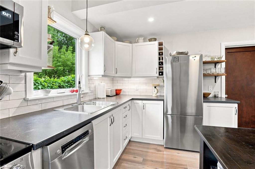 26R Kenmore Road, Hamilton, ON, L8S 3T7 - 12