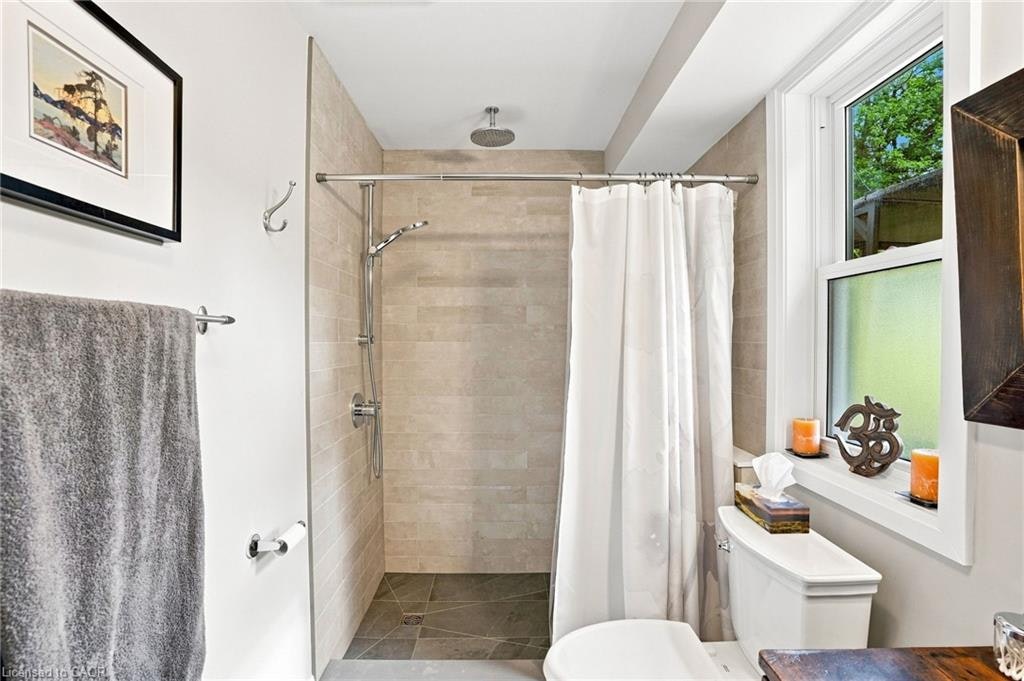 26R Kenmore Road, Hamilton, ON, L8S 3T7 - 19