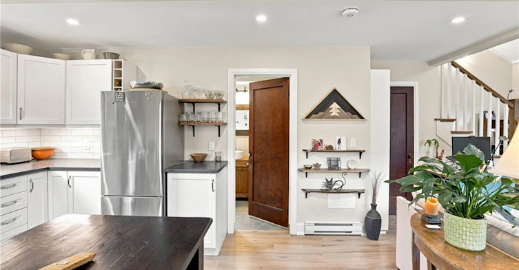 26R Kenmore Road, Hamilton, ON, L8S 3T7 - 5