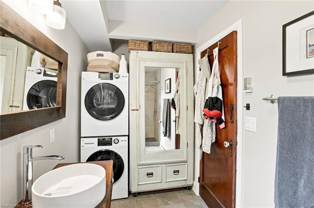 26R Kenmore Road, Hamilton, ON, L8S 3T7 - 20
