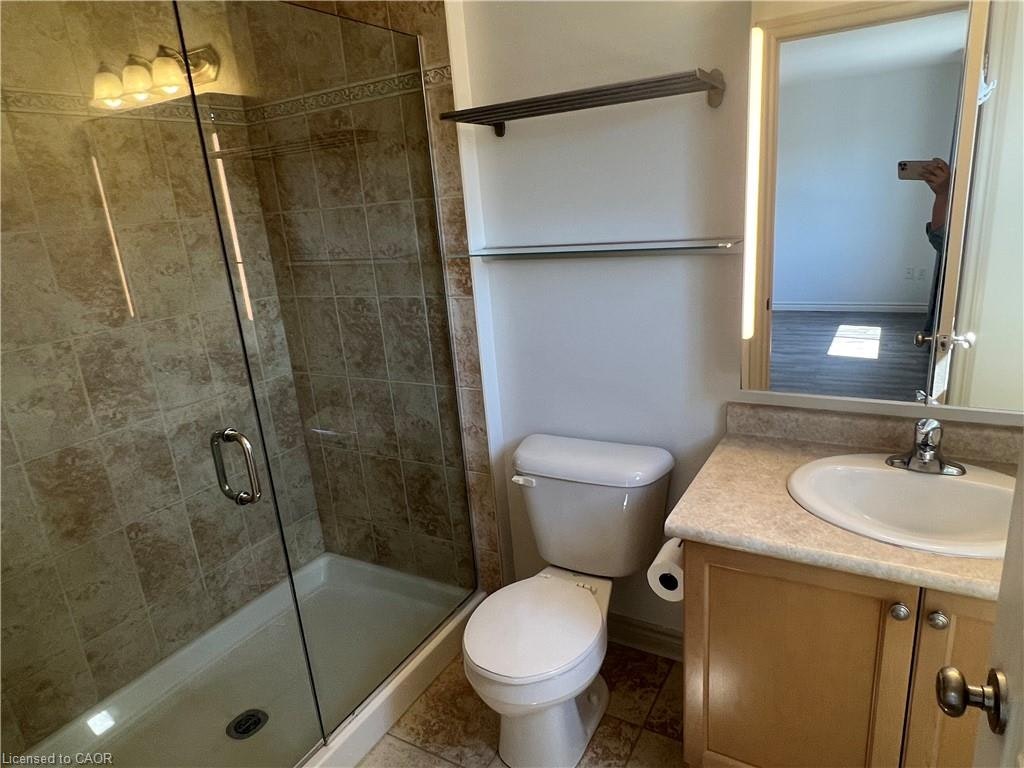 79 Harding Street, Kitchener, ON, N2E 4L3 - 10
