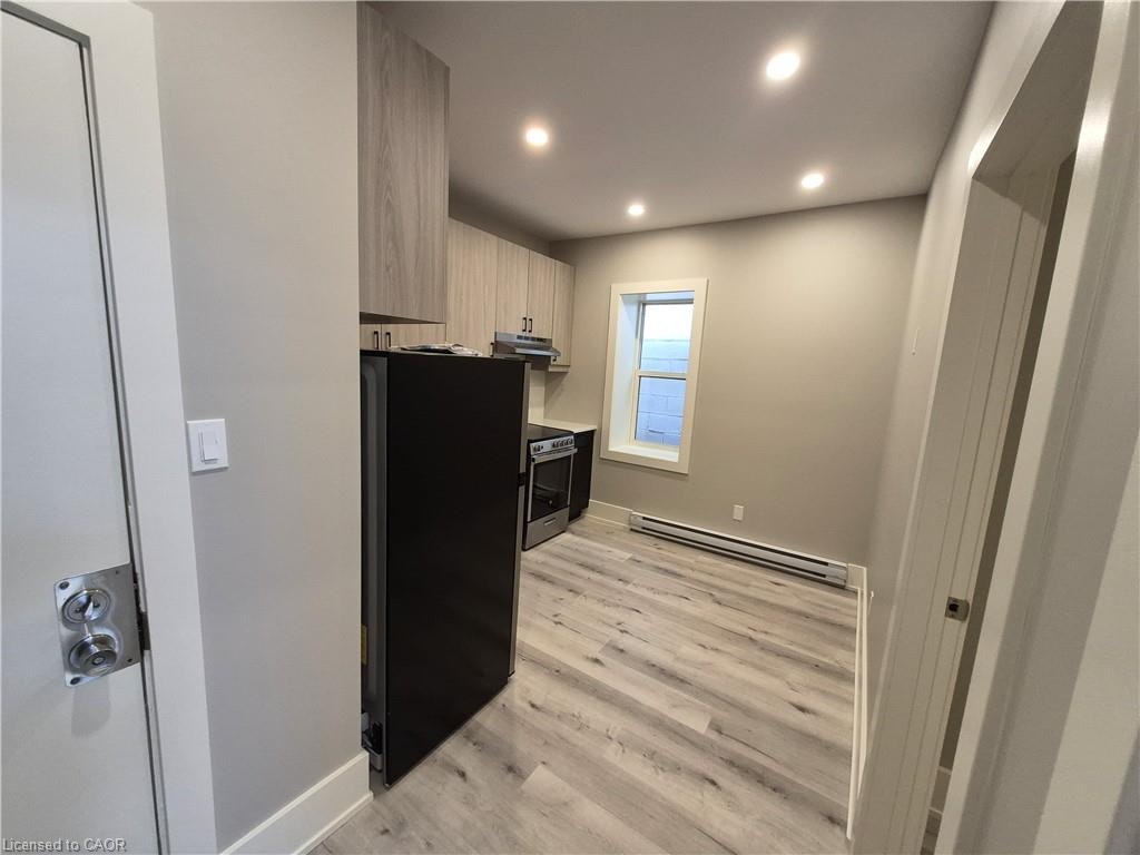 16-181 King Street E, Kitchener, ON, N2G 2K8 - 4