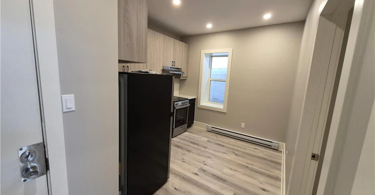 16-181 King Street E, Kitchener, ON, N2G 2K8 - 4