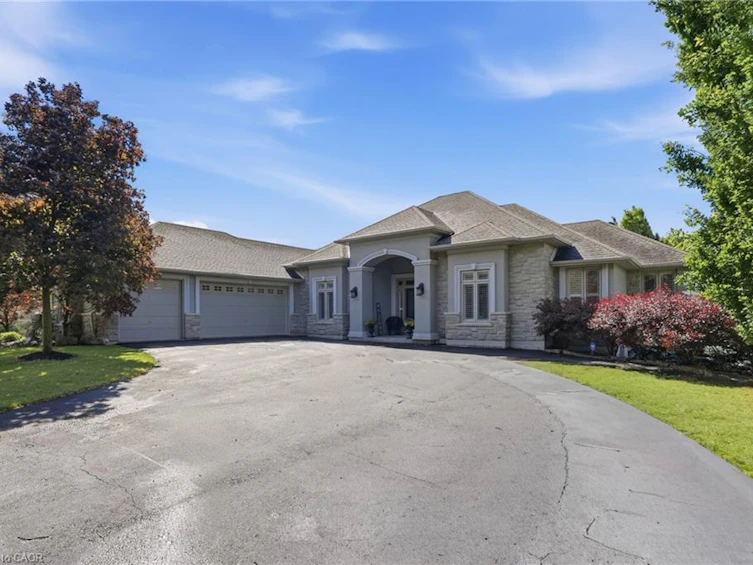 1318 Concession Road 6 W, Hamilton, ON, L8B 1N1