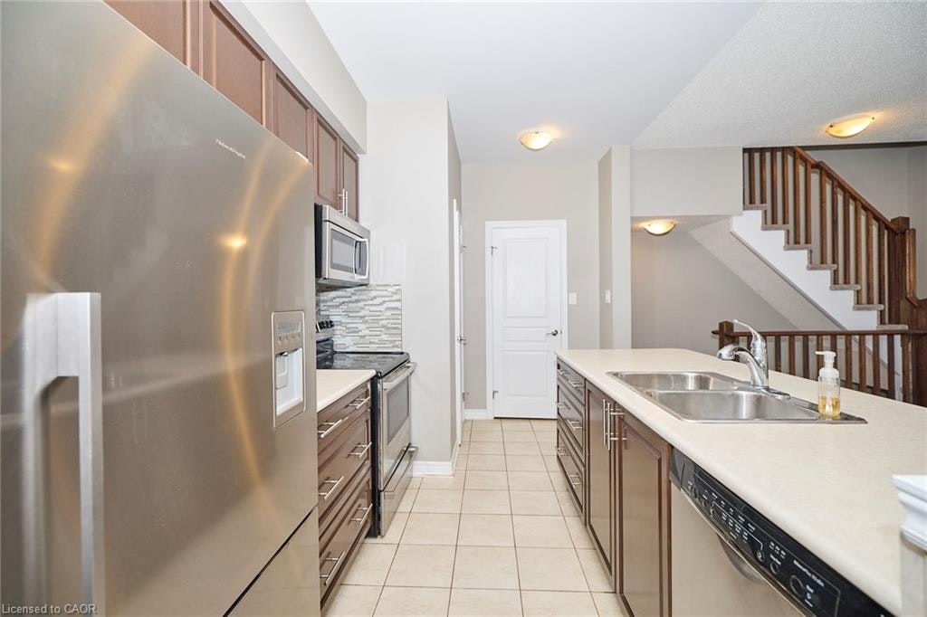 70-541 Winston Road, Grimsby, ON, L3M 0C5 - 13