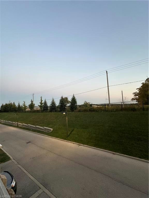 35 Eliza Avenue, Kitchener, ON, N2E 0G2 - 27