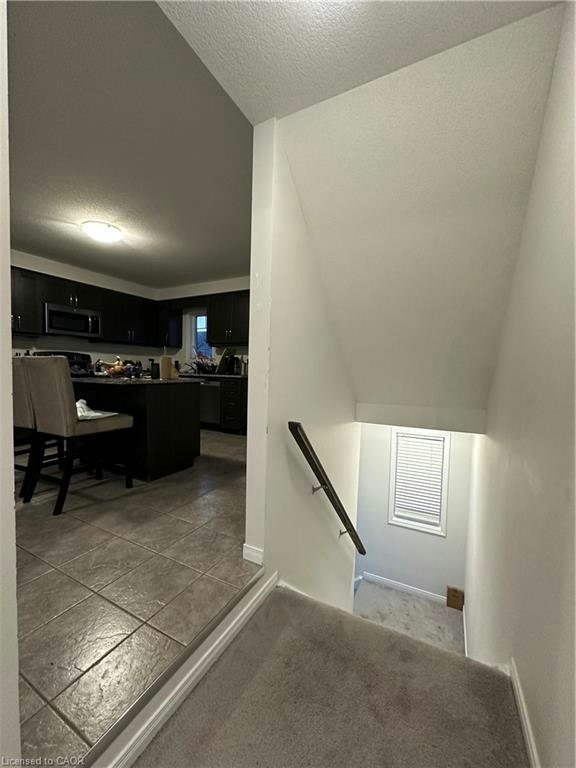 35 Eliza Avenue, Kitchener, ON, N2E 0G2 - 13