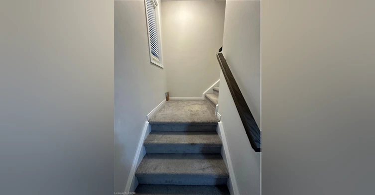 35 Eliza Avenue, Kitchener, ON, N2E 0G2 - 10