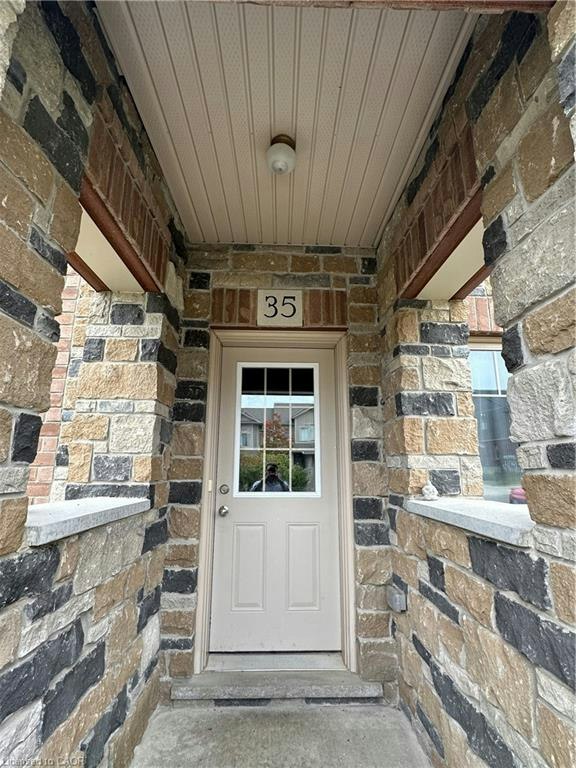 35 Eliza Avenue, Kitchener, ON, N2E 0G2 - 3