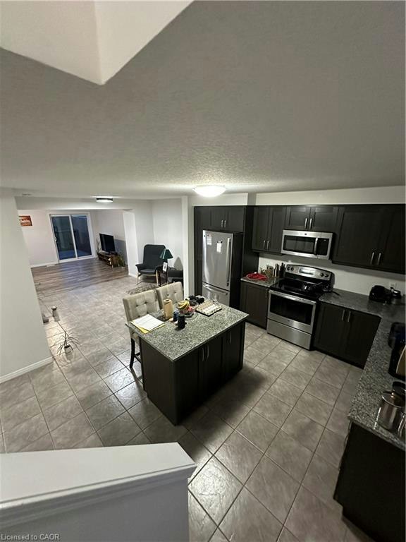 35 Eliza Avenue, Kitchener, ON, N2E 0G2 - 29