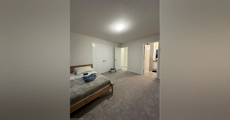 35 Eliza Avenue, Kitchener, ON, N2E 0G2 - 34