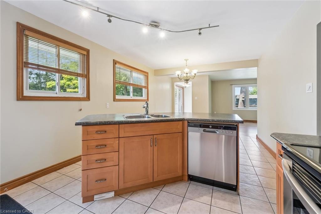 1000 Orrs Lake Road, North Dumfries, ON, N1S 5S3 - 13