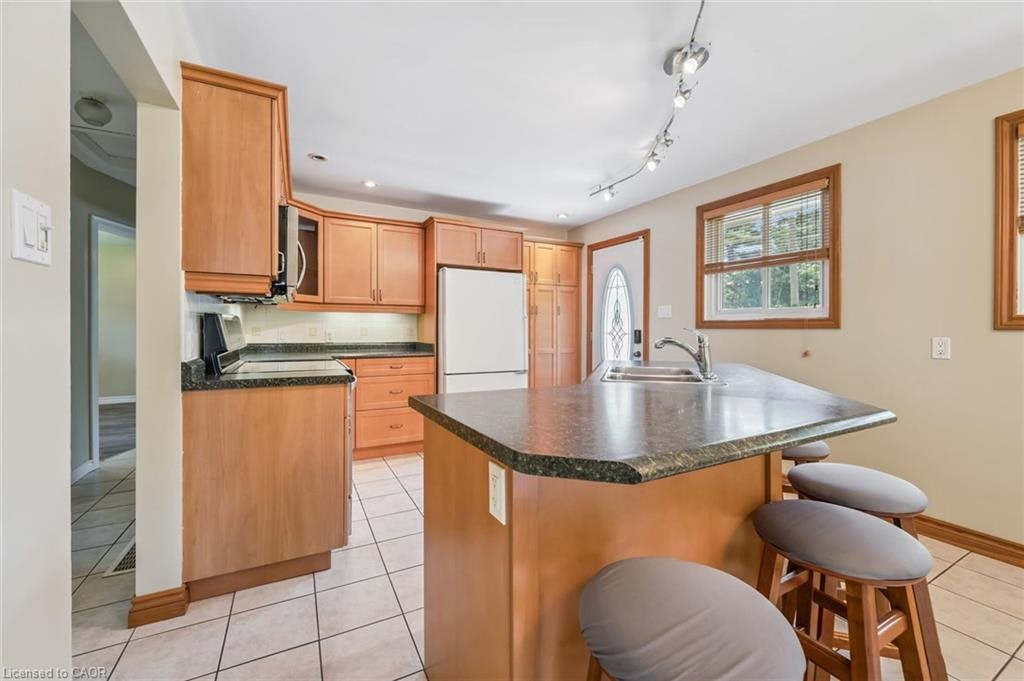 1000 Orrs Lake Road, North Dumfries, ON, N1S 5S3 - 9