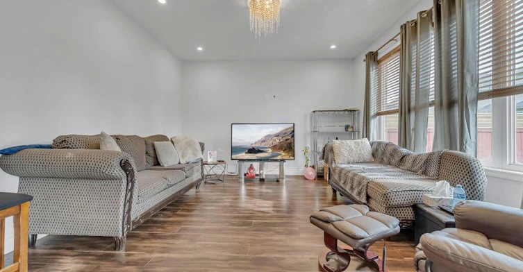 Main-227 Baldwin Drive, Cambridge, ON, N3C 0B8 - 8