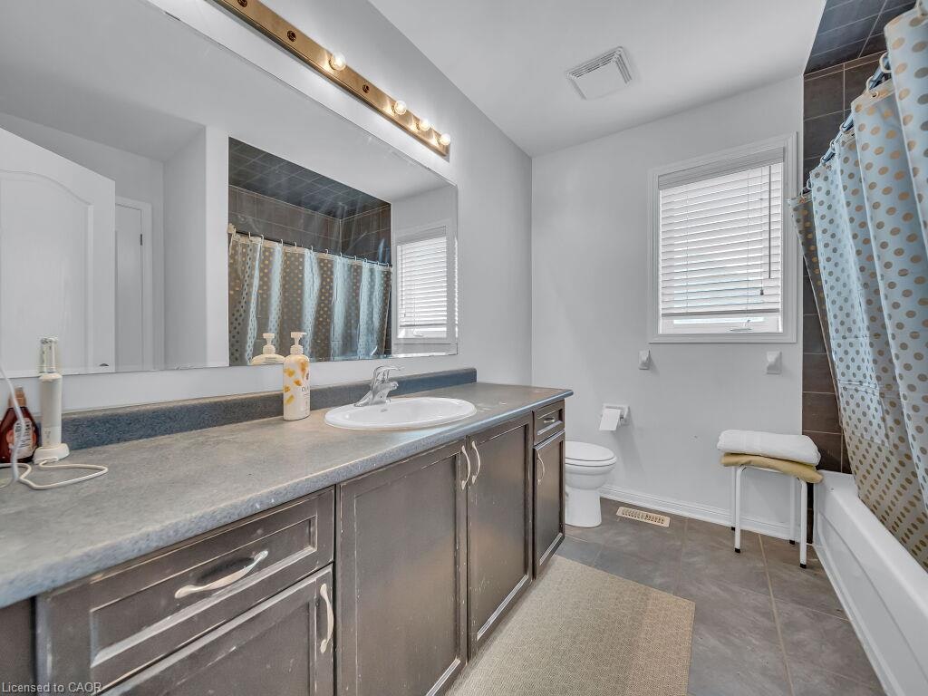 Main-227 Baldwin Drive, Cambridge, ON, N3C 0B8 - 15