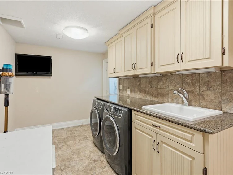 314 7th Concession Road E, Hamilton, ON, L8B 1T5 - 32