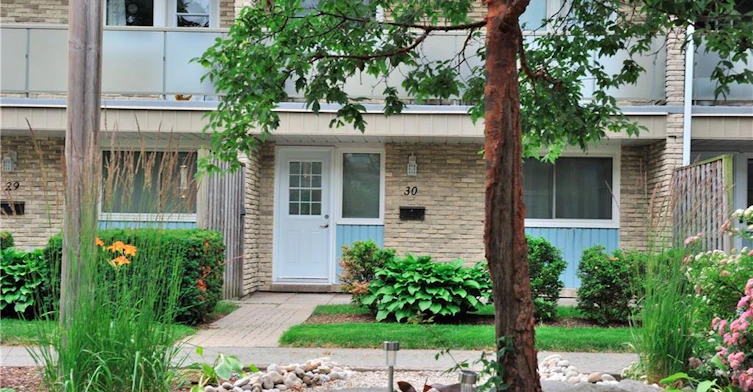 30-35 Breckenridge Drive, Kitchener, ON, N2B 3H5 - 4