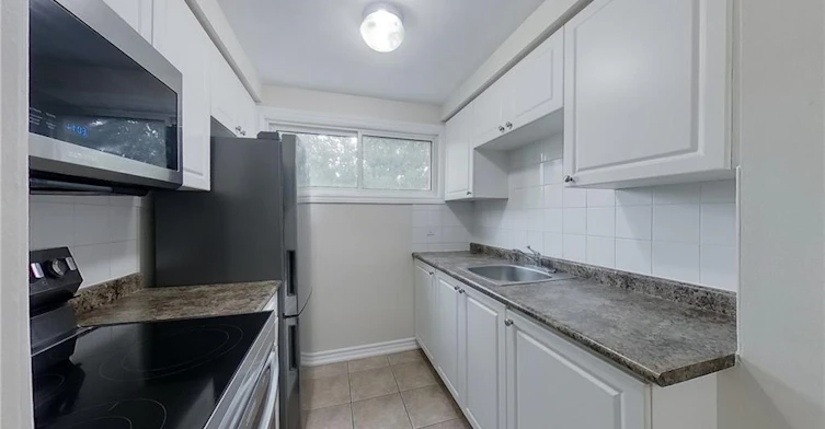 30-35 Breckenridge Drive, Kitchener, ON, N2B 3H5 - 23