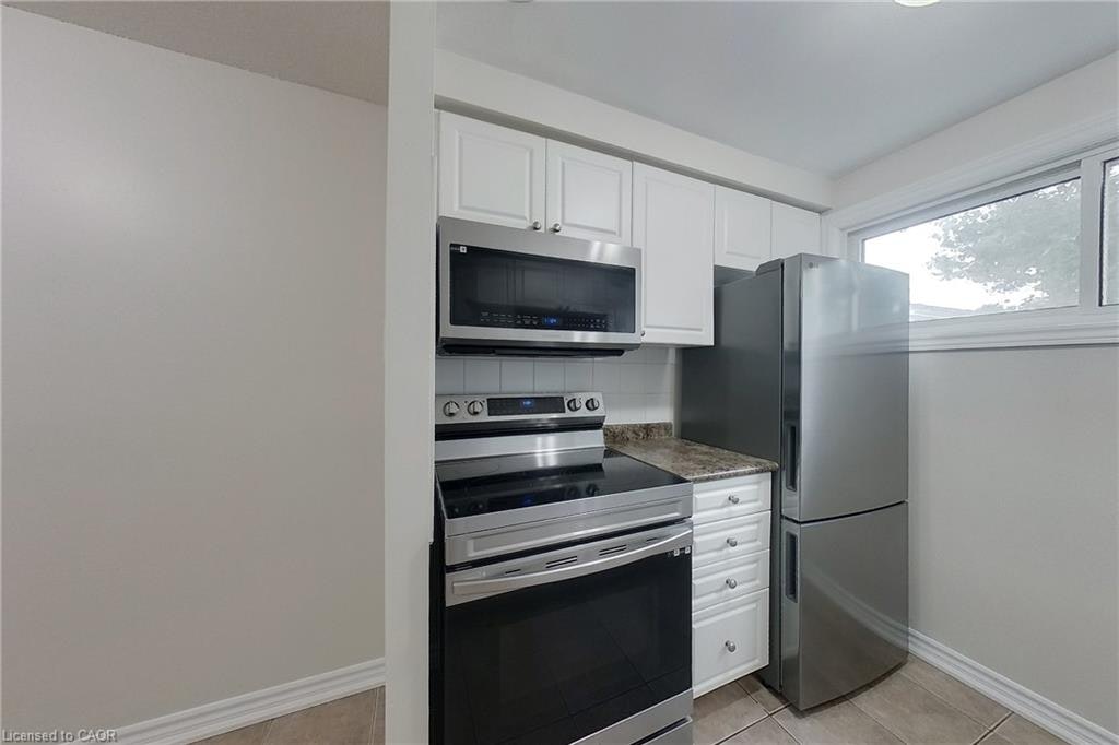 30-35 Breckenridge Drive, Kitchener, ON, N2B 3H5 - 24