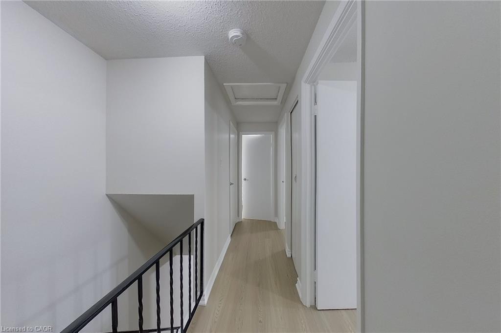 30-35 Breckenridge Drive, Kitchener, ON, N2B 3H5 - 30