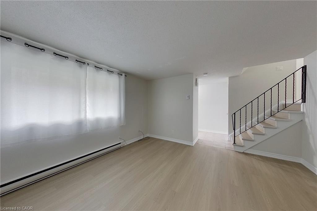 30-35 Breckenridge Drive, Kitchener, ON, N2B 3H5 - 20