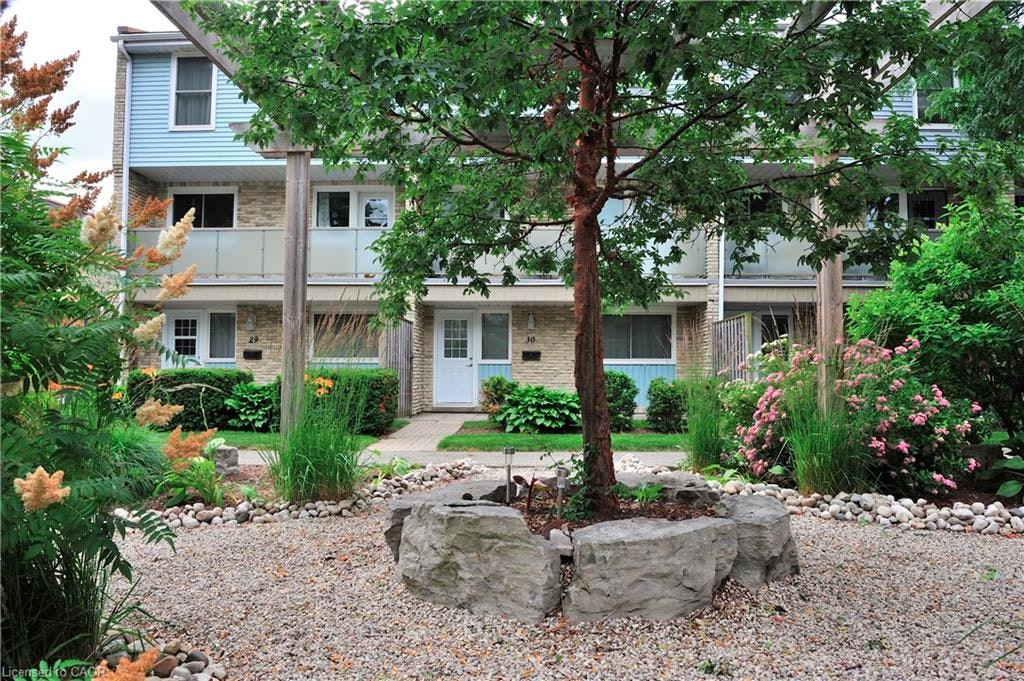 30-35 Breckenridge Drive, Kitchener, ON, N2B 3H5 - 3