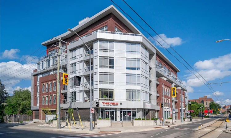 209-188 King Street S