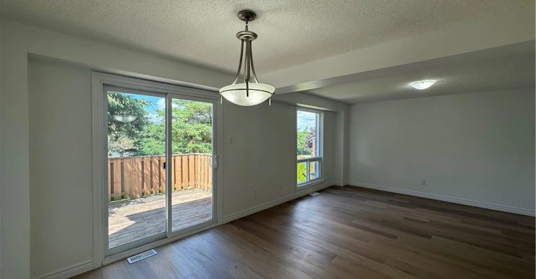 144 Stonyburn Crescent, Cambridge, ON, N1R 7X7 - 6