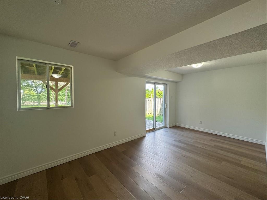 144 Stonyburn Crescent, Cambridge, ON, N1R 7X7 - 26