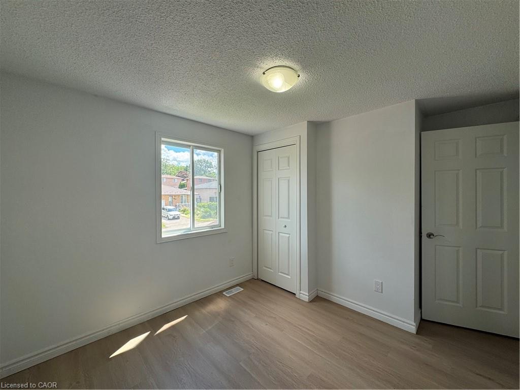 144 Stonyburn Crescent, Cambridge, ON, N1R 7X7 - 13