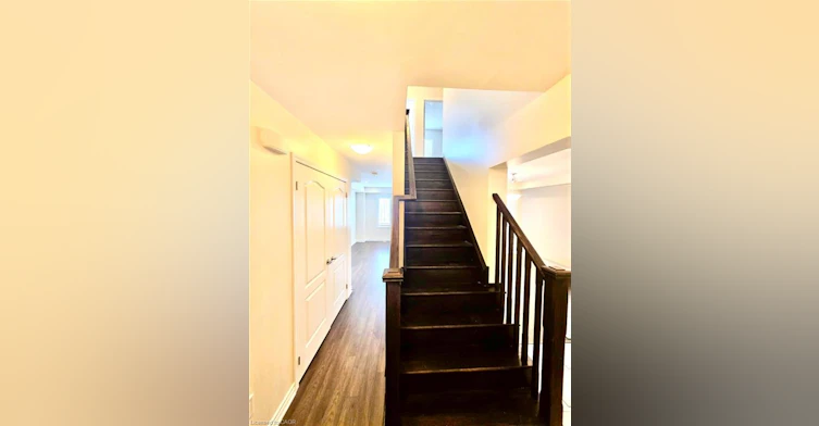 274 Casson Point, Milton, ON, L9E 0A1 - 11