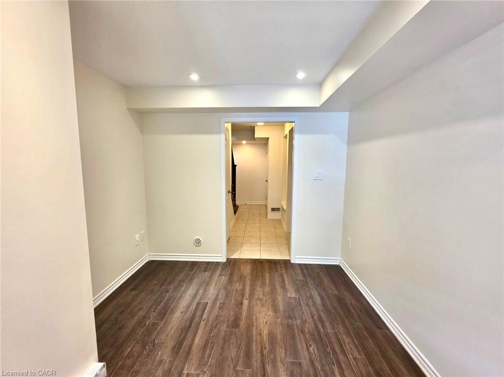 274 Casson Point, Milton, ON, L9E 0A1 - 3
