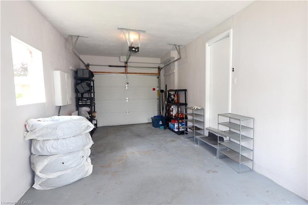 77 Orchard Mill Crescent, Kitchener, ON, N2P 1T2 - 6