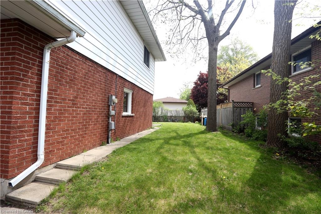 77 Orchard Mill Crescent, Kitchener, ON, N2P 1T2 - 23