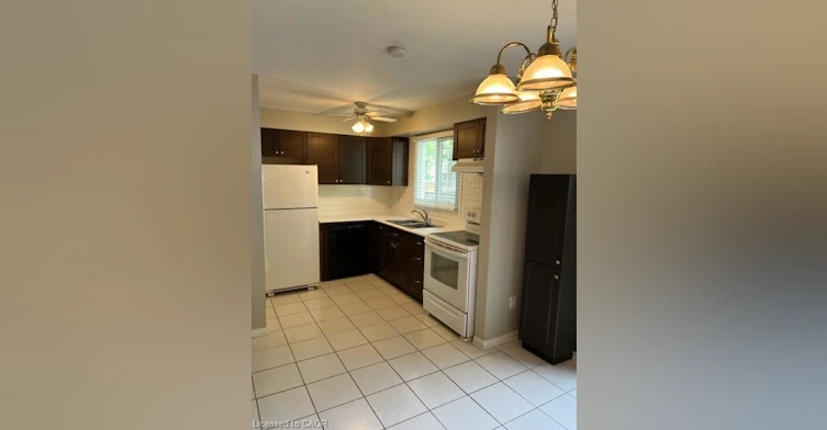 36-2385 Woodward Avenue, Burlington, ON, L7R 1V2 - 3