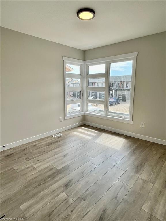 44 Wilkinson Avenue, Cambridge, ON, N1S 0C5 - 13