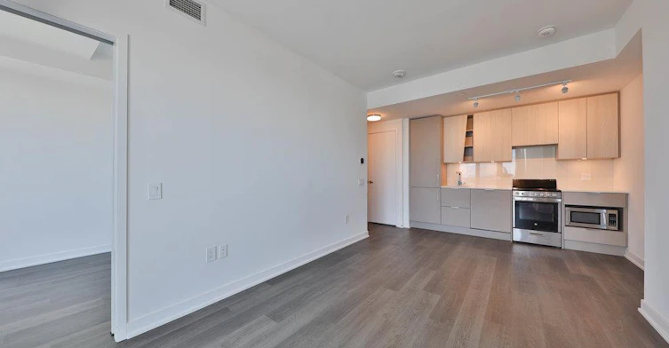4001-3900 Confederation Parkway, Mississauga, ON, L5B 0M3 - 18