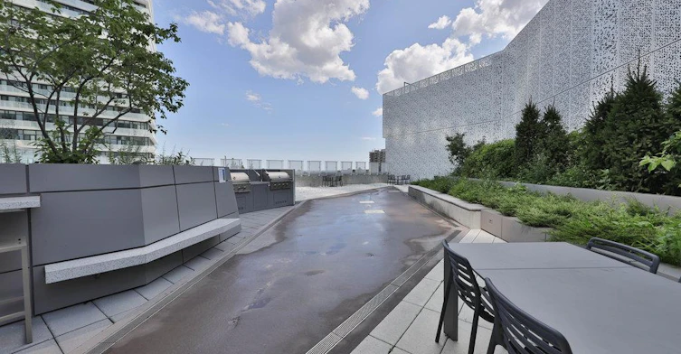 4001-3900 Confederation Parkway, Mississauga, ON, L5B 0M3 - 37