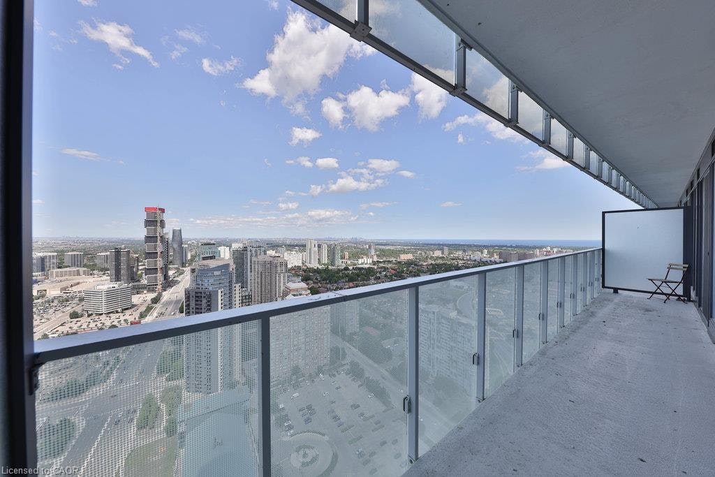 4001-3900 Confederation Parkway, Mississauga, ON, L5B 0M3 - 27