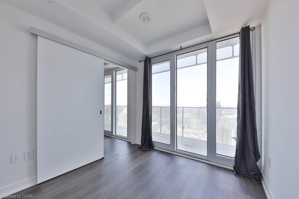 4001-3900 Confederation Parkway, Mississauga, ON, L5B 0M3 - 22