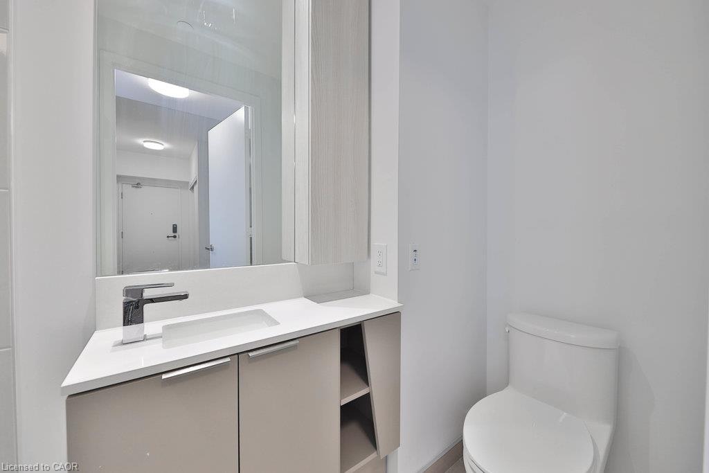 4001-3900 Confederation Parkway, Mississauga, ON, L5B 0M3 - 7