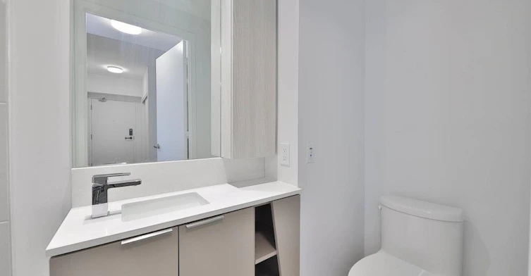4001-3900 Confederation Parkway, Mississauga, ON, L5B 0M3 - 7
