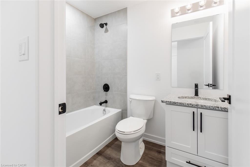238-10 Mallard Trail, Hamilton, ON, L0R 2H1 - 5