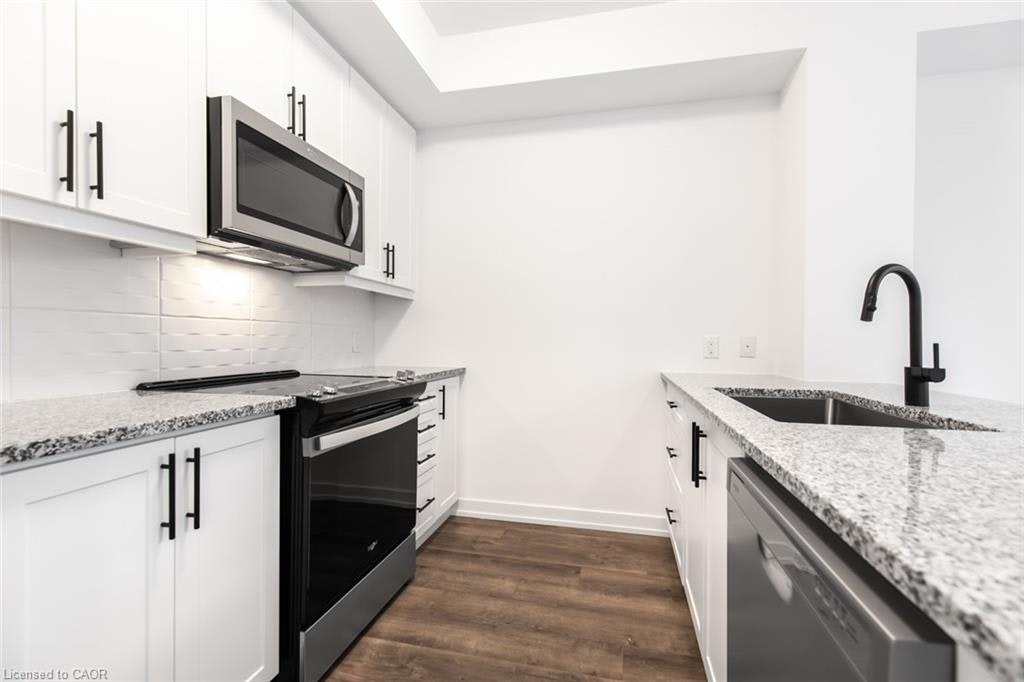 238-10 Mallard Trail, Hamilton, ON, L0R 2H1 - 11