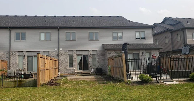 574 Blair Creek Drive, Kitchener, ON, N2P 0E4 - 18
